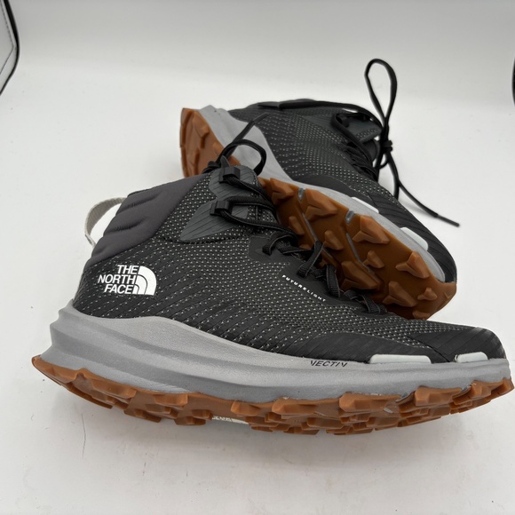 Womens 9.5 The North Face Vectiv Fastpack Mid Futurelight Boots Asphalt Grey - Picture 11 of 14